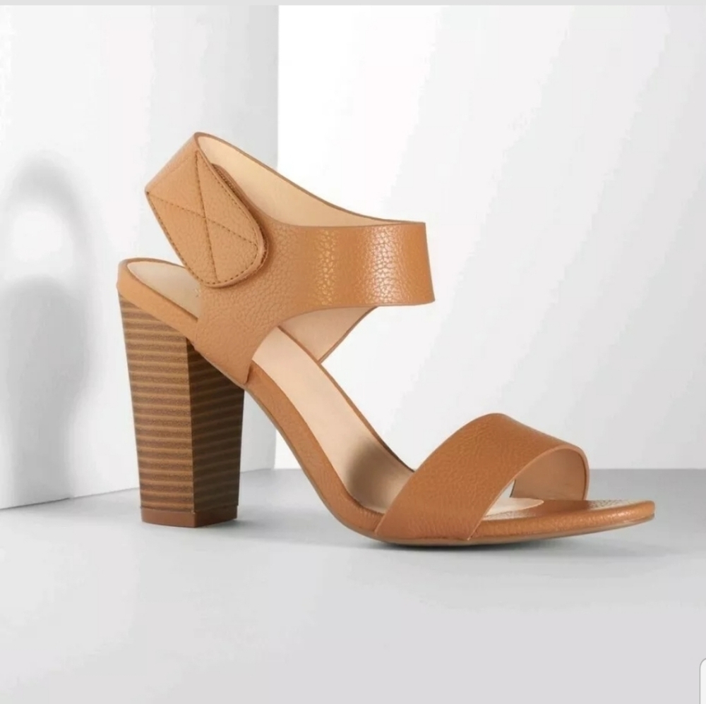 Women's Block-Heel Sandals